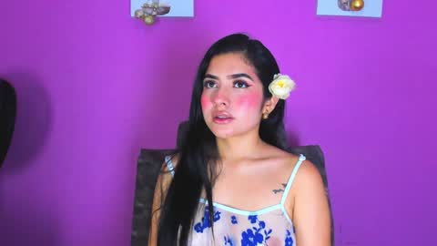 Snapshot of adara_johnson_ chatting on January 30, 11:33 am Adara Johnson online show from January 30, 11:33 am