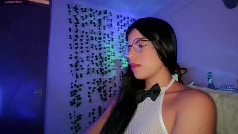 Snapshot of adararose1 chatting on January 28, 7:53 pm Adara online show from January 28, 7:53 pm
