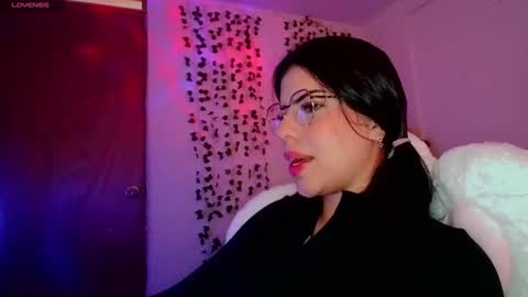 Snapshot of adararose1 chatting on October 6, 6:23 pm Adara online show from October 6, 6:23 pm