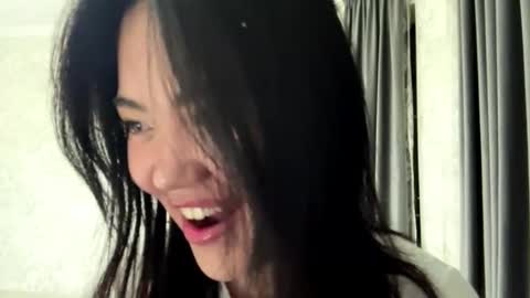 Snapshot of addiekrohn chatting on October 17, 1:47 pm Mary online show from October 17, 1:47 pm