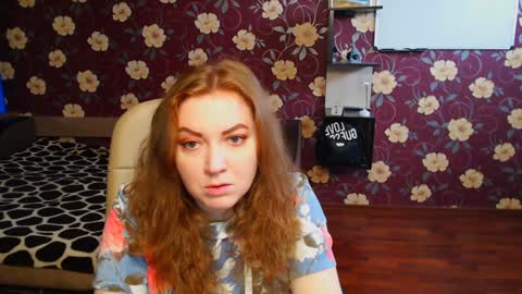 Snapshot of adel_redhead_ chatting on December 14, 11:50 am Adel online show from December 14, 11:50 am