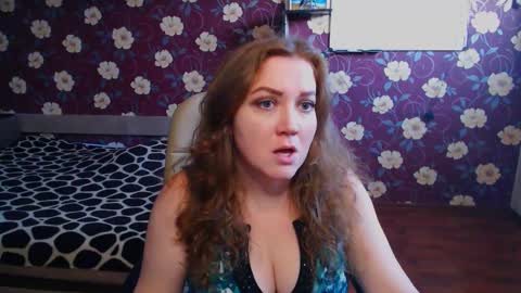 Snapshot of adel_redhead_ chatting on March 1, 1:40 pm Adel online show from March 1, 1:40 pm