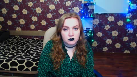 Snapshot of adel_redhead_ chatting on February 5, 5:32 pm Adel online show from February 5, 5:32 pm