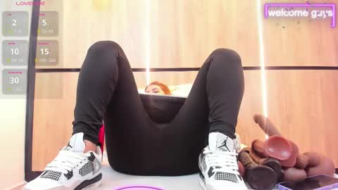 adela chase online show from December 3, 2:58 am