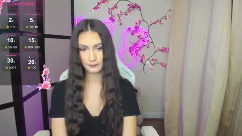 Adel online show from November 22, 1:41 am