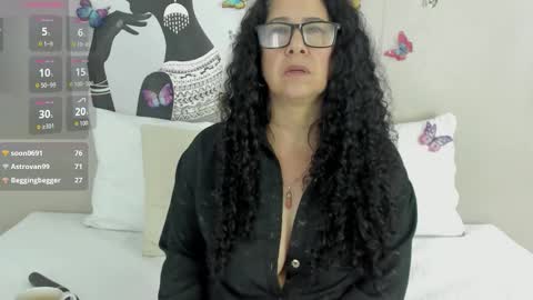 Adele Smithh online show from January 5, 5:27 pm