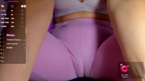 adelinaconte1 online show from December 16, 1:17 pm