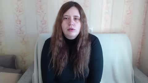 Snapshot of adelinalawson chatting on February 23, 5:28 am adelinalawson online show from February 23, 5:28 am