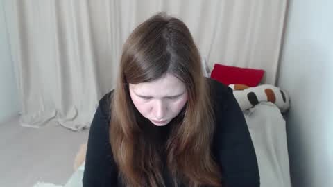 Snapshot of adelinalawson chatting on March 4, 5:45 pm adelinalawson online show from March 4, 5:45 pm