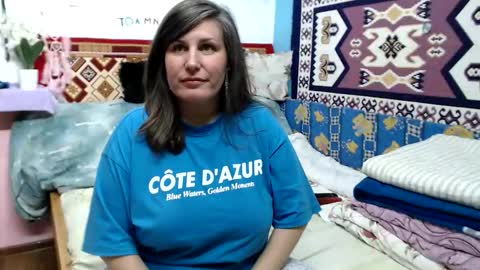 adelinemilf online show from March 13, 2:51 pm