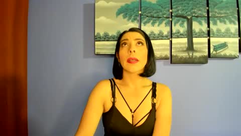 Snapshot of adellelennox_cg chatting on January 23, 11:15 am Adelle online show from January 23, 11:15 am