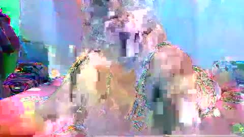 Snapshot of adorable_anna chatting on January 4, 4:11 pm annelovesu online show from January 4, 4:11 pm
