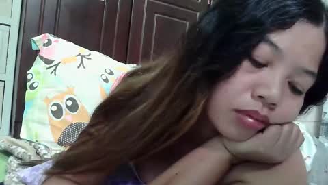 Snapshot of adorable_anna chatting on October 18, 5:37 pm annelovesu online show from October 18, 5:37 pm