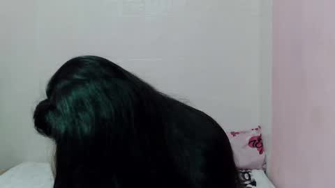 Snapshot of adorned_avah chatting on January 9, 4:28 pm Eve online show from January 9, 4:28 pm