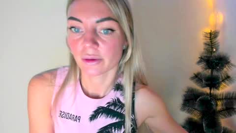 Adriana online show from December 22, 5:32 pm