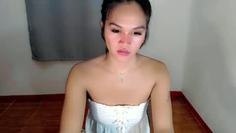 adriana_slutt online show from October 4, 2:06 am