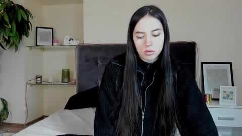 Adriana online show from February 10, 7:00 am