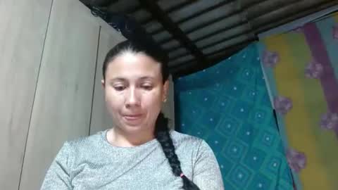 Adriana Tellez online show from December 14, 12:22 am