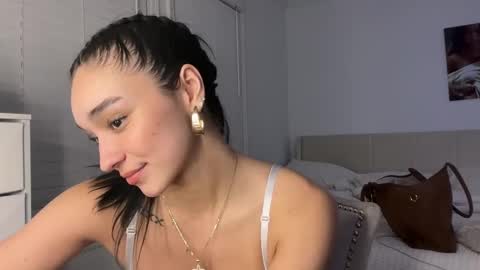 Snapshot of adriannarodriguez chatting on February 13, 3:50 am Adrianna  online show from February 13, 3:50 am