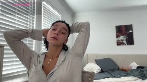 Snapshot of adriannarodriguez chatting on September 8, 2:27 pm Adrianna  online show from September 8, 2:27 pm