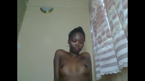 africana_slimqueen online show from March 11, 10:30 am