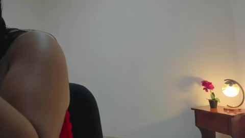 Lorena online show from May 25, 2:05 pm