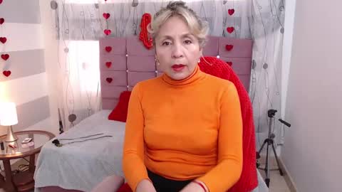 Snapshot of afrodita_sg chatting on February 20, 5:30 pm afrodita_sg online show from February 20, 5:30 pm