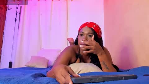 Sara online show from February 11, 9:03 pm