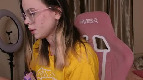 afterdarkduo online show from April 2, 3:37 am