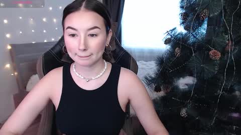 Snapshot of agata_cherry chatting on December 26, 5:04 am Eva online show from December 26, 5:04 am