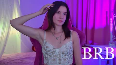 Snapshot of agatawillis chatting on October 17, 9:23 am Agata online show from October 17, 9:23 am
