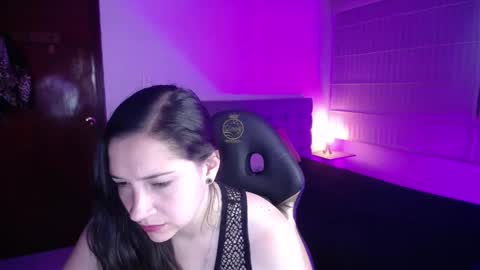 Snapshot of agatha_bellucci_ chatting on September 13, 3:20 pm Agatha Bellucci online show from September 13, 3:20 pm