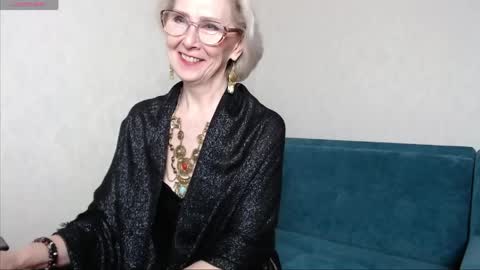 Agatha online show from March 31, 3:34 pm