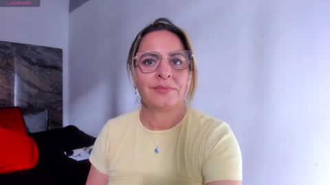 agatha_pleasure online show from June 3, 2:33 pm