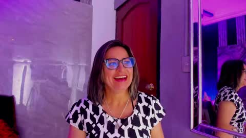 Snapshot of agatha_pleasure chatting on October 20, 11:46 am agatha_pleasure online show from October 20, 11:46 am