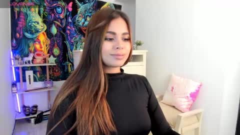 Snapshot of agatha_v__ chatting on January 27, 3:04 am agatha_v__ online show from January 27, 3:04 am