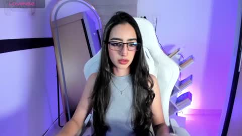 agathablair4 online show from July 27, 10:34 am