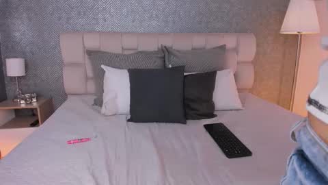 Ahmara  online show from January 15, 11:49 am