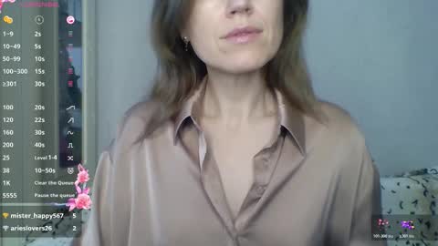 Snapshot of ahtena chatting on November 2, 7:01 am Ahtena online show from November 2, 7:01 am