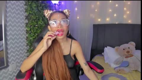 Aida online show from March 6, 4:41 am