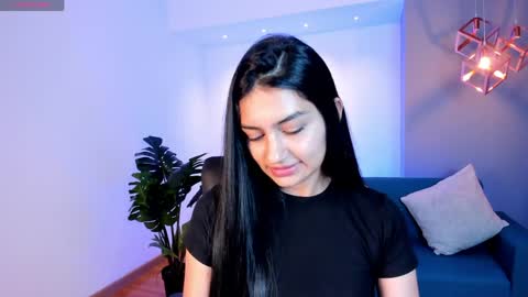 aidajoness online show from April 9, 1:05 pm