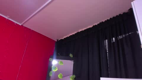 Ailyn online show from March 9, 10:35 pm