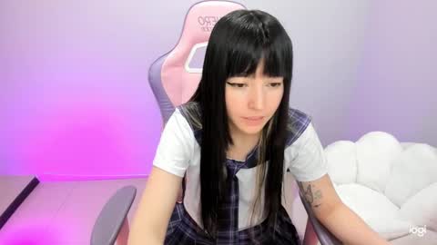 Ailee Hyuga online show from February 7, 3:52 pm