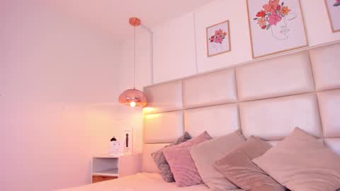 Aily Yozuko online show from February 18, 2:38 am