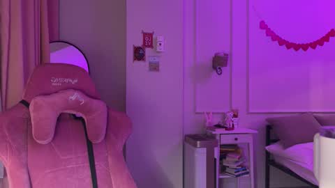 Aime  online show from January 10, 6:34 pm