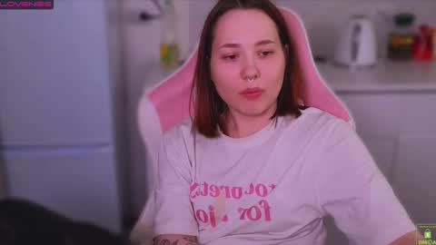 airyhill online show from March 25, 9:28 pm