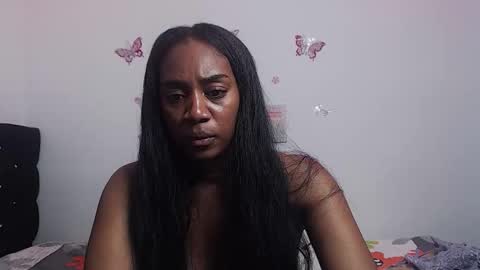 Aisha online show from November 18, 9:38 pm