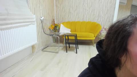 Aisha online show from February 10, 3:13 am