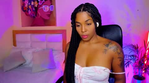 Aitana Brown online show from January 16, 12:17 am