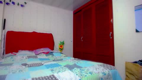 Akai Kraz  online show from January 14, 8:19 am